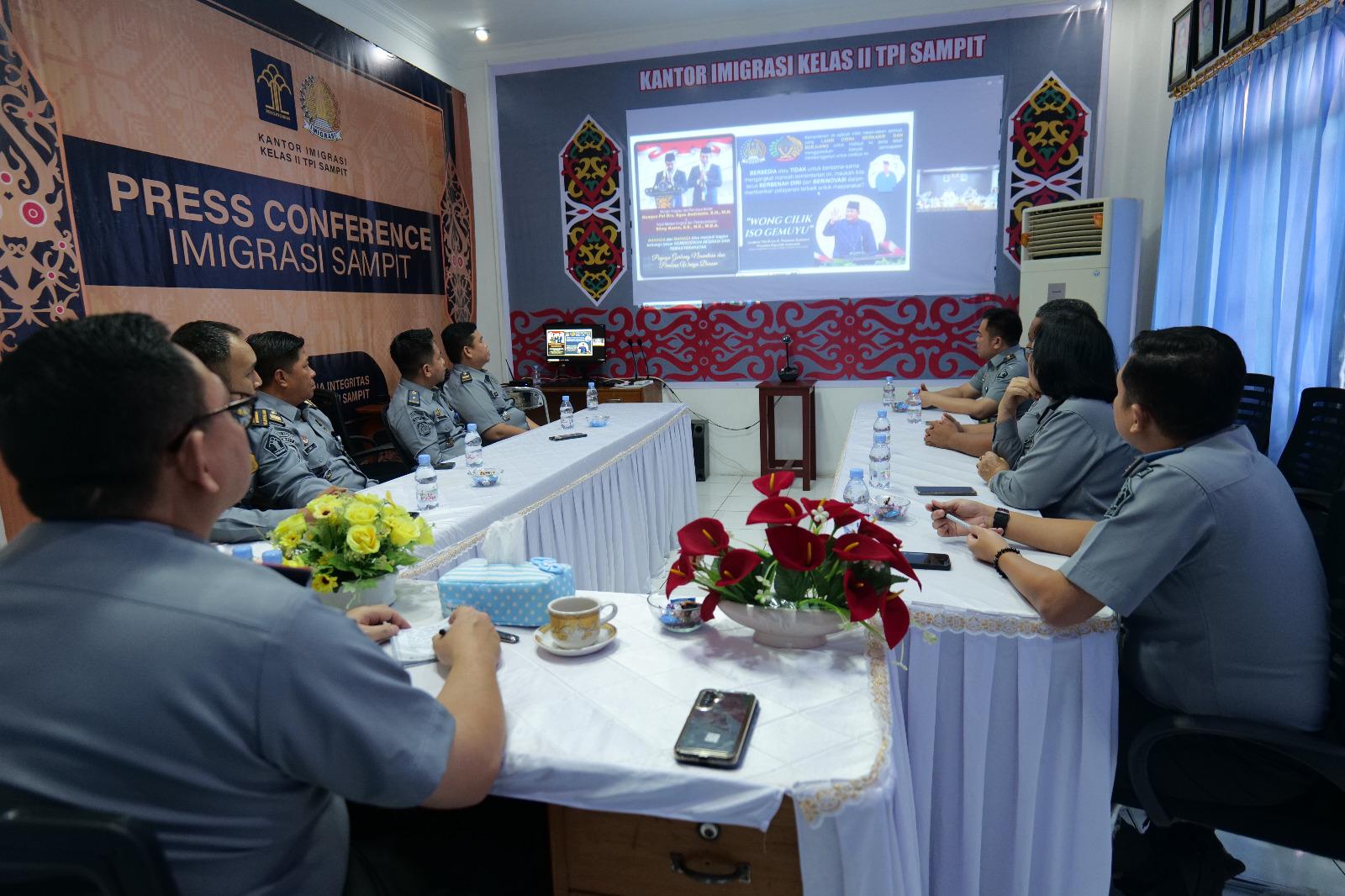 Imigrasi Sampit Ikuti Arahan Menteri Imigrasi dan Pemasyarakatan Secara Virtual