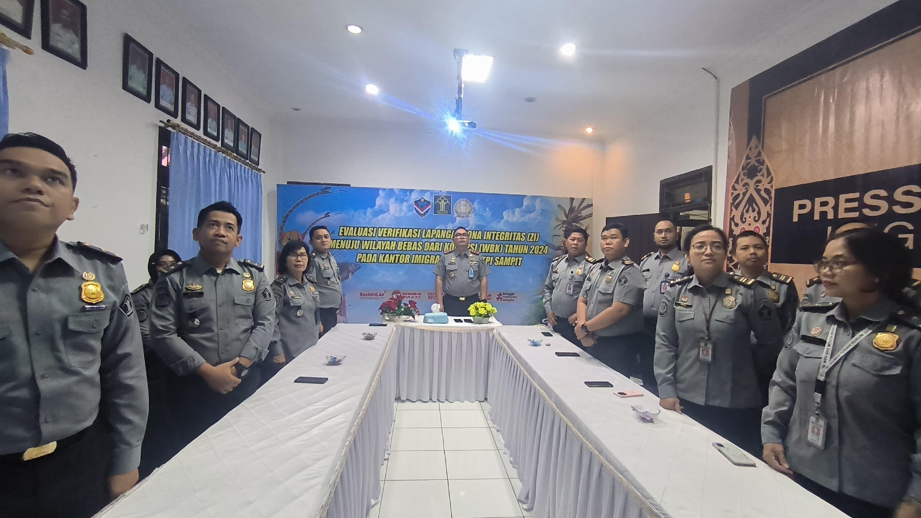 Imigrasi Sampit Ikuti Penyambutan Menteri Koordinator Hukum dan HAM Secara Virtual