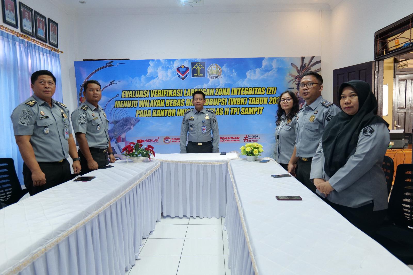 Imigrasi Sampit Ikuti Serah Terima Jabatan PLT. Direktur Jenderal Imigrasi Kementerian Imigrasi dan Pemasyarakatan RI secara Virtual