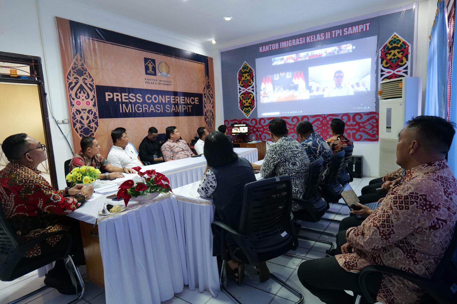Imigrasi Sampit Ikuti Pengarahan Menteri Imigrasi dan Pemasyarakatan Secara Virtual