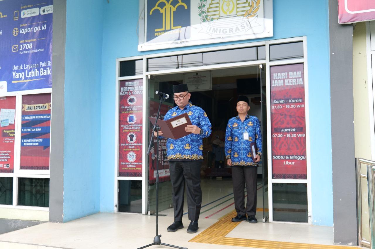 Imigrasi Sampit Gelar Upacara Peringatan Hari Pahlawan Nasional, Mengenang Jasa Pahlawan, Memupuk Semangat Kebangsaan
