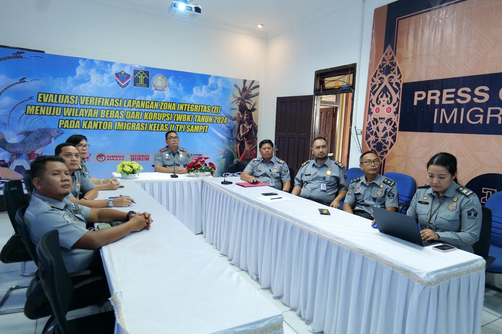 Imigrasi Sampit Ikuti Rapat Virtual Penguatan Data Dukung RKT RB dan LKE ZI 2024