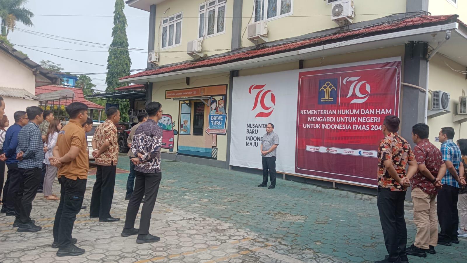 Apel Sore di Kantor Imigrasi Sampit Wujud Konsistensi dalam Mengedepankan Profesionalisme dan Kedisiplinan